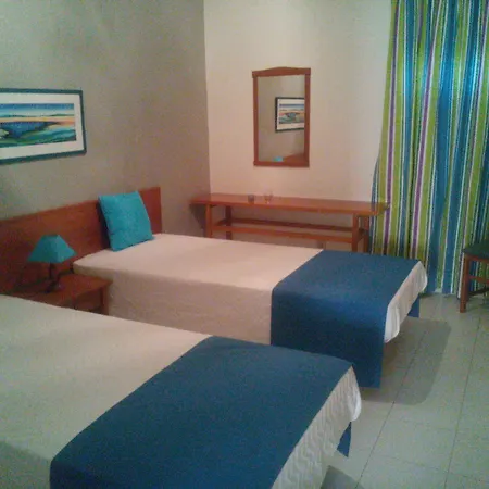 Rr Club Amarilis Aparthotel 3*